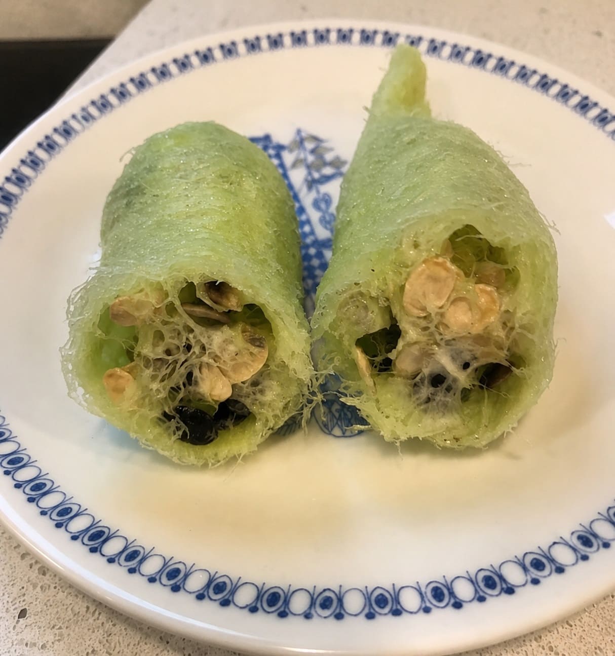 Picking Loofah seeds