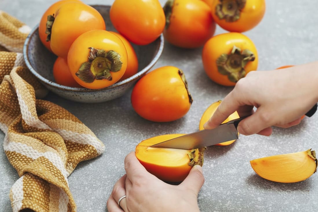 How to Eat Persimmons