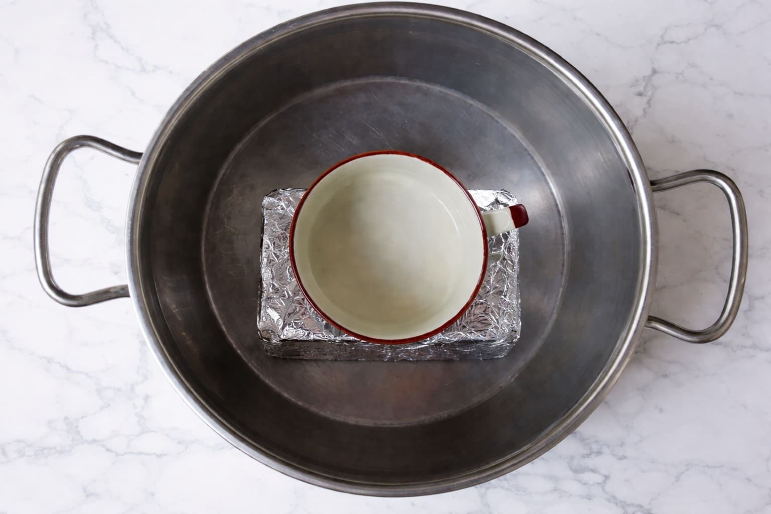 Set up your distillation station to make rose water